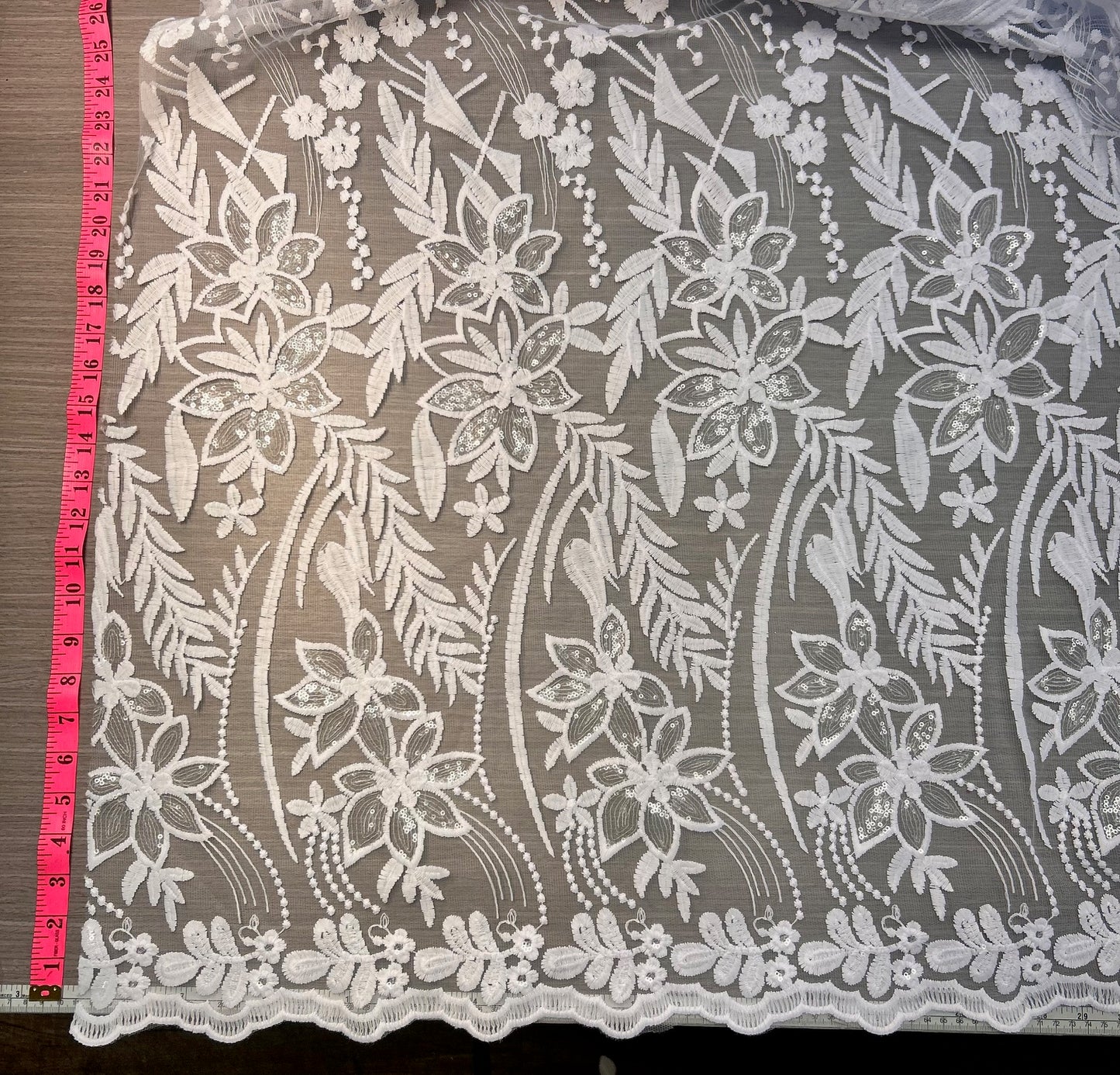 Large Floral Lace Tuille
